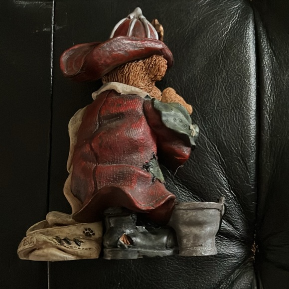 Collectable Boyds Bear ,The Hero figurine - Picture 2 of 8